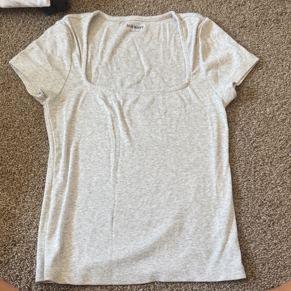 Old Navy Light Gray Short Sleeve Top